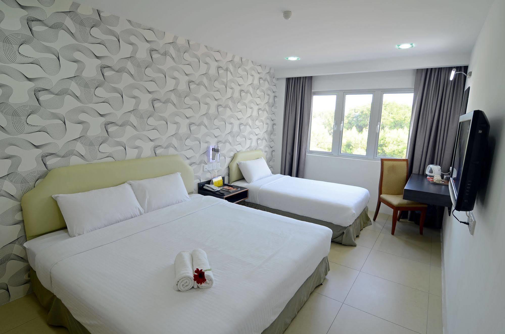 Hotel Avenue Kuantan Exteriér fotografie