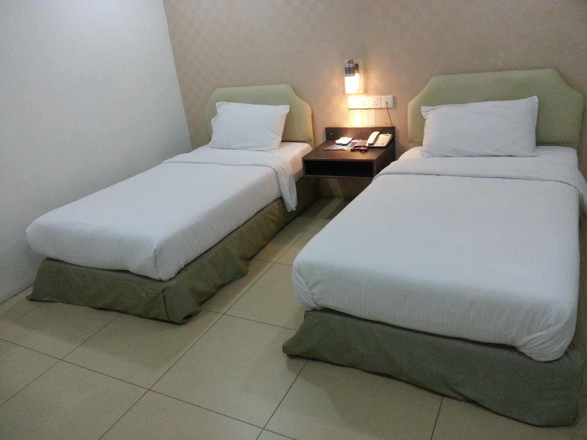Hotel Avenue Kuantan Exteriér fotografie